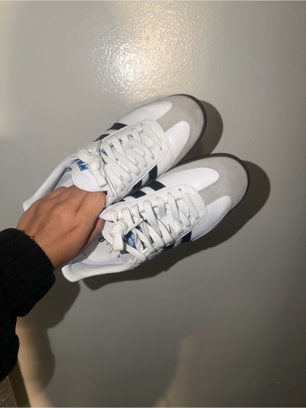 White Sambas